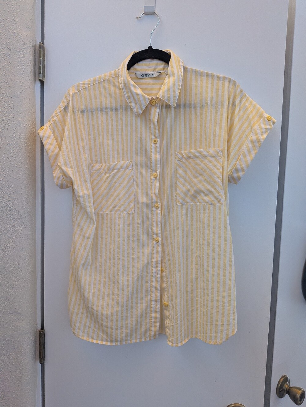 Orvis Yellow & White Striped Short Sleeved Shirt Button Up Small 100% cotton